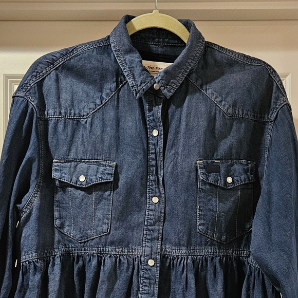 Free People Dylan Babydoll Shacket LS High Low Hem Front Pearl Snaps Blue Sm NWT - Picture 7 of 14